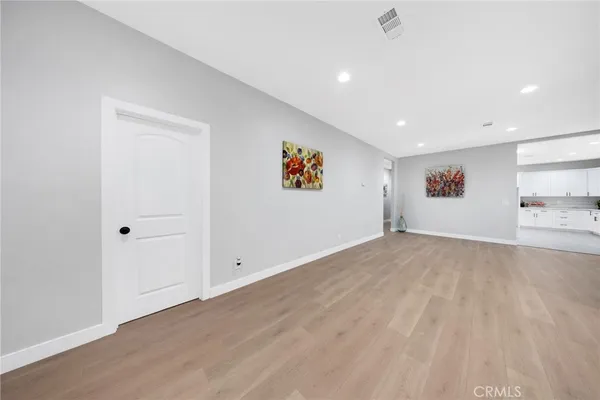 $880,000 | 404 East Kingsley Avenue, Pomona, CA 91767