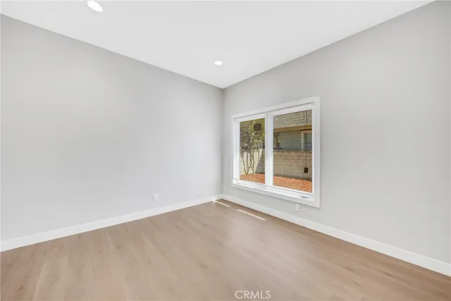 $989,000 | 404 East Kingsley Avenue, Pomona, CA 91767