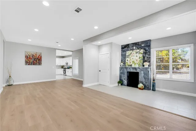 $989,000 | 404 East Kingsley Avenue, Pomona, CA 91767