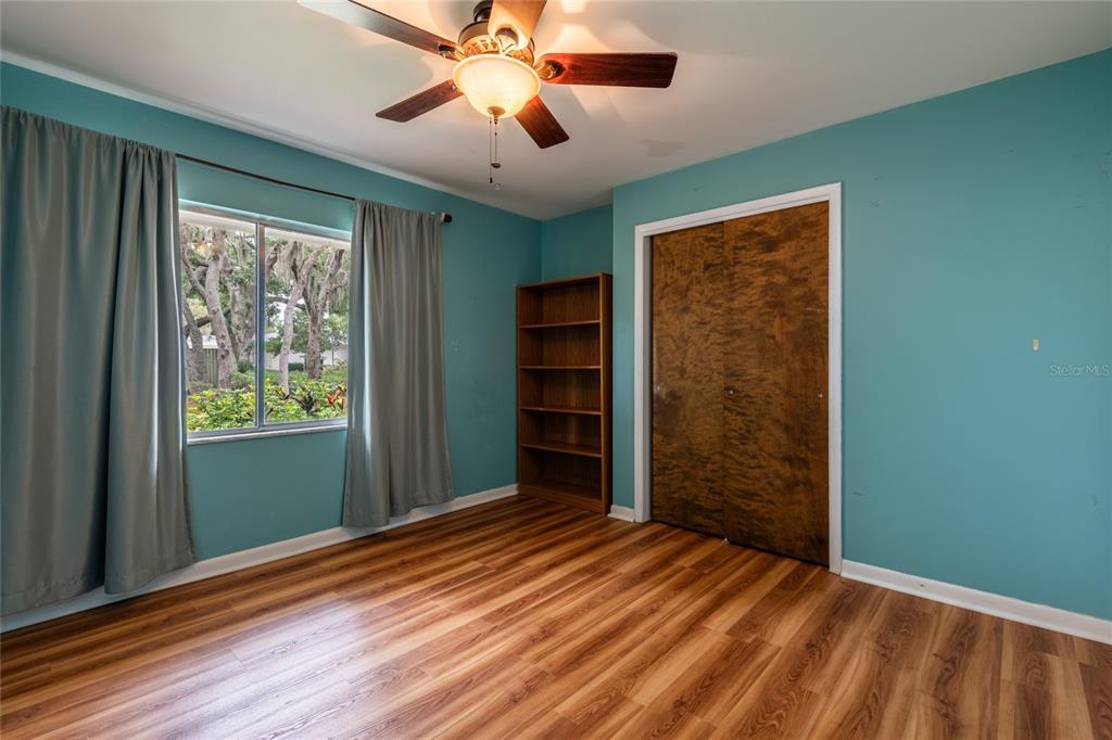 3605 Schefflera Road Tampa, FL 33618 - Photo 32 of 49