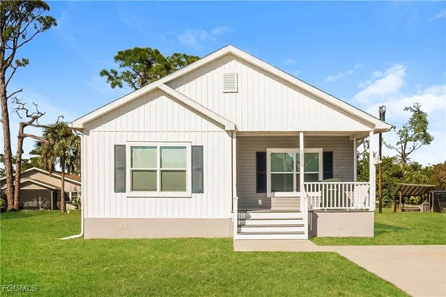 $2,600 | 12315 Tangier Street, North Port, FL 34287