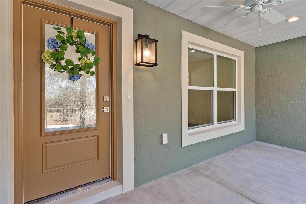 2011 Edgewood Avenue Leesburg, FL 34748 - Photo 5 of 44 a view of an entryway of the house