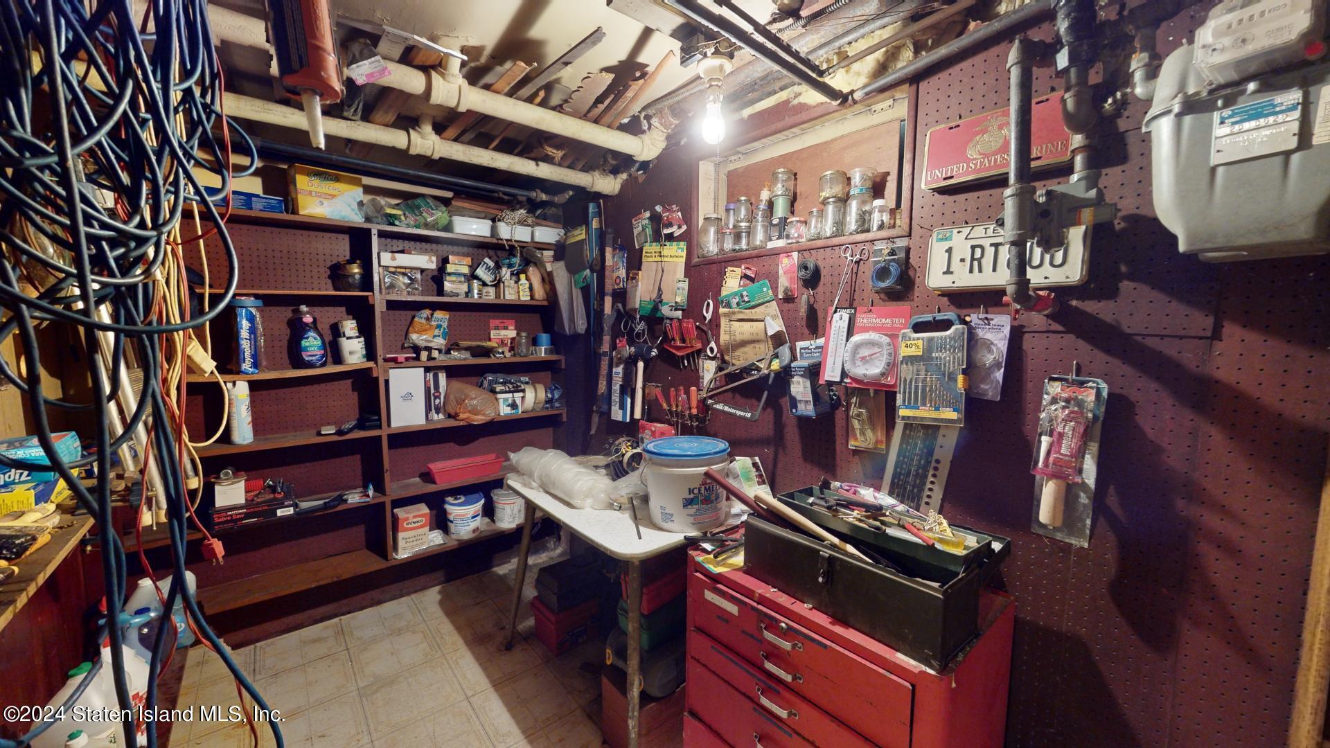 84 Campus Road Staten Island, NY 10301 - Photo 39 of 57 84-Campus-Rd-Work Room