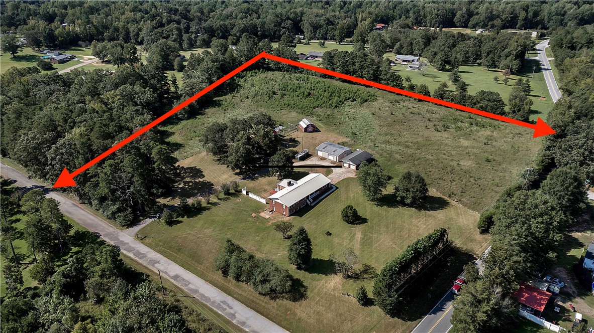 1810 Hayes Road Anderson, SC 29624 - Photo 8 of 26