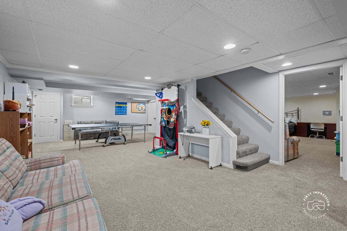2440 Rio Grande Circle Naperville, IL 60565 - Photo 36 of 47 Gallery Image 36