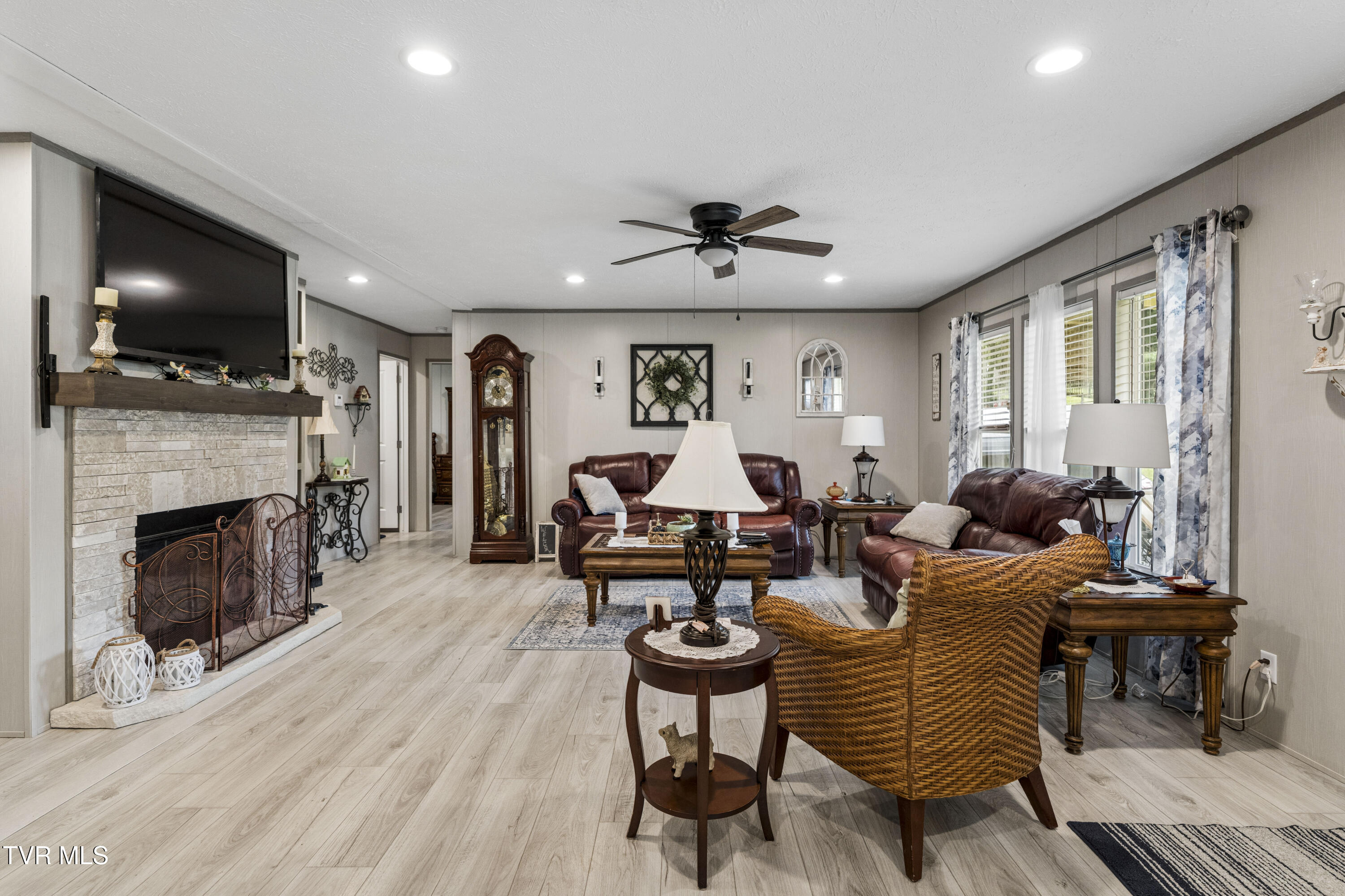 207 Sugar Hollow Road Jonesborough, TN 37659 - Photo 4 of 49 Sugar-1
