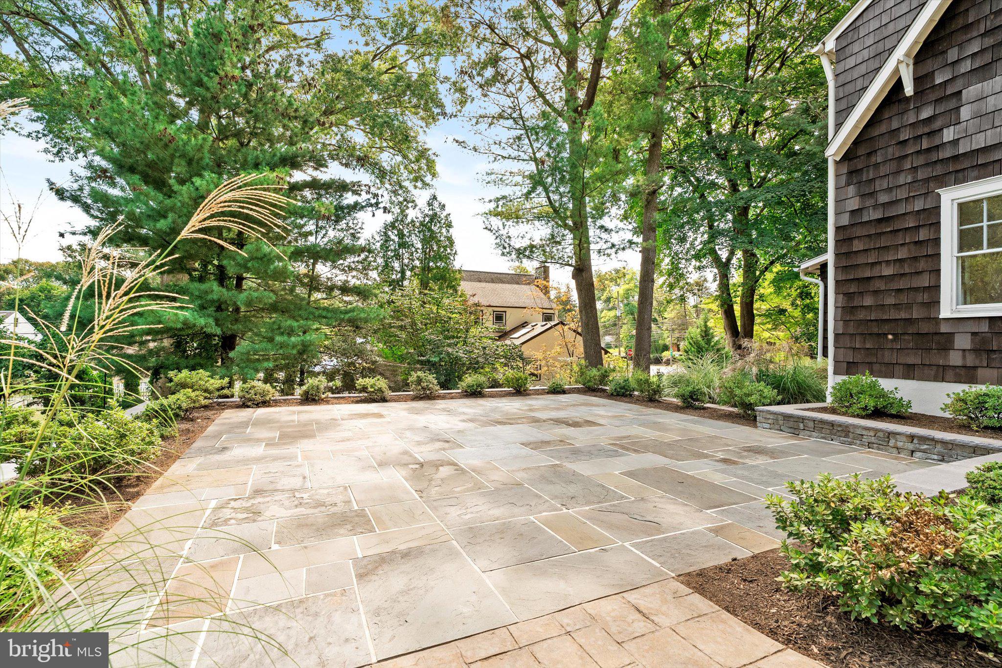 2148 Pennington Road Ewing, NJ 08638 - Photo 26 of 30 a view of a entrance gate of a house