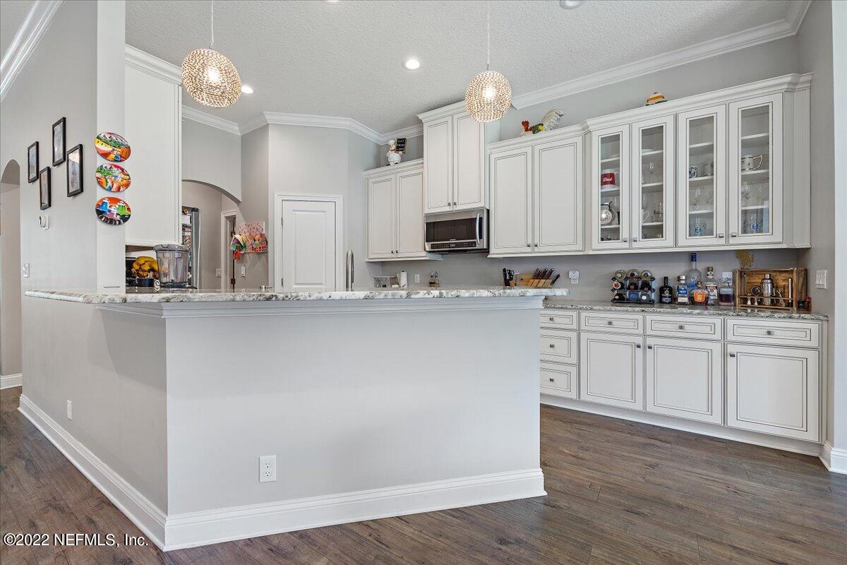 2263 Mills Road Jacksonville, FL 32216 - Photo 5 of 21 05-Kitchen