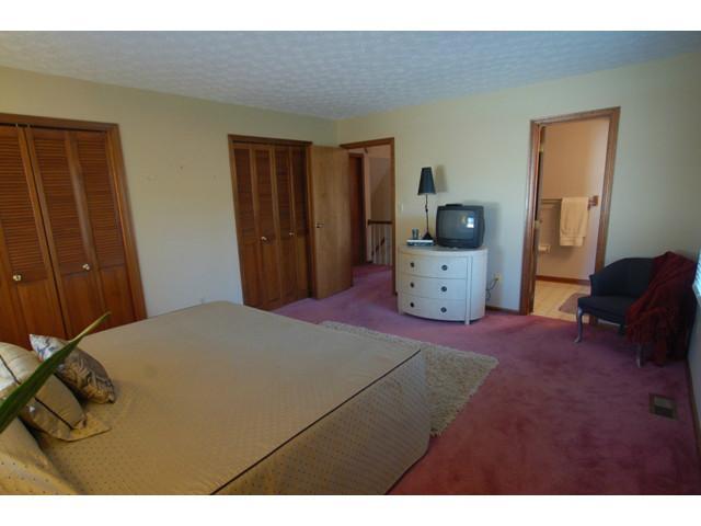 5571 Linworth Road Columbus, OH 43235 - Photo 15 of 25 Gallery Image 15