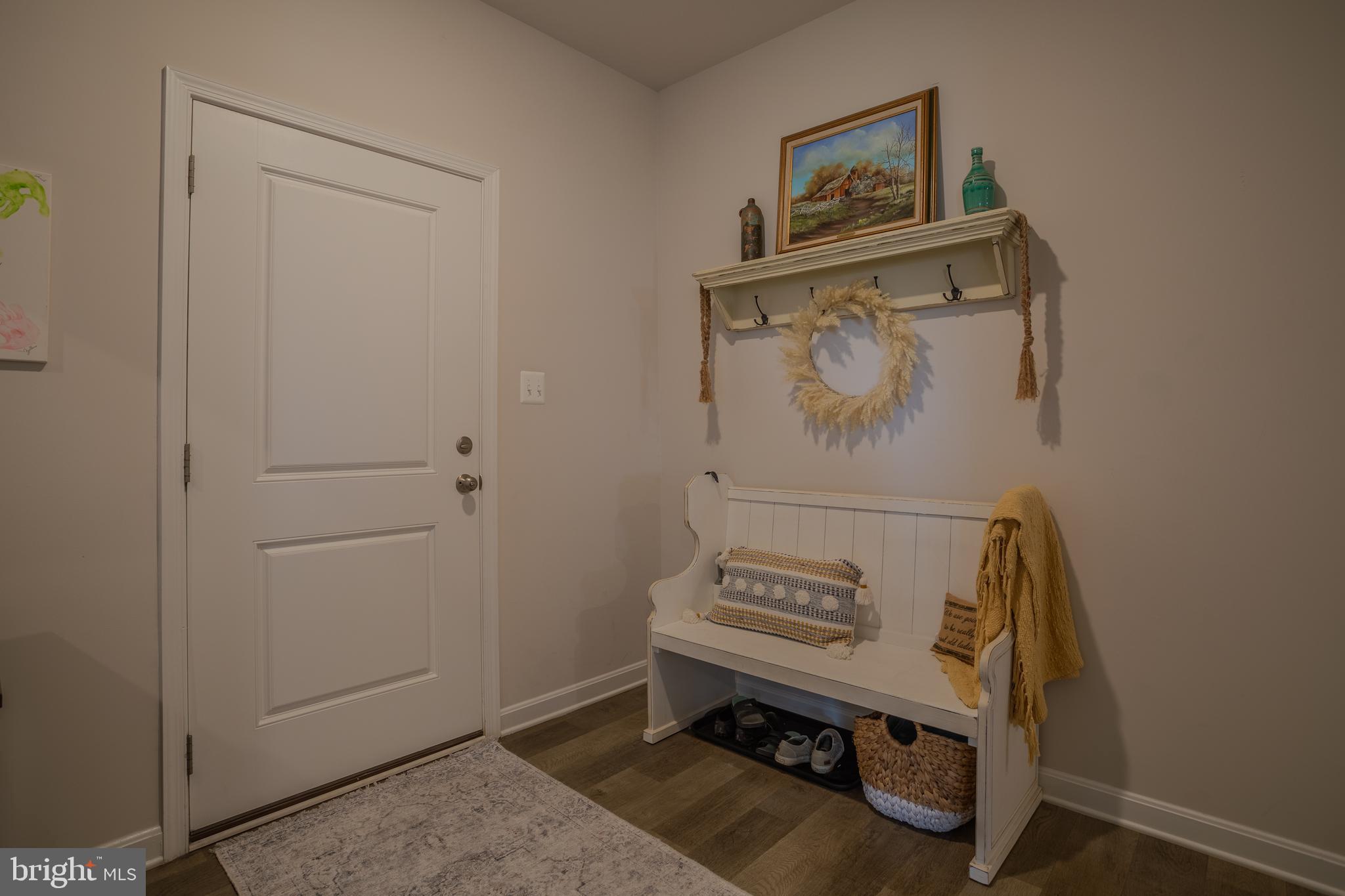 148 Rerdiz Road Hedgesville, WV 25427 - Photo 4 of 34