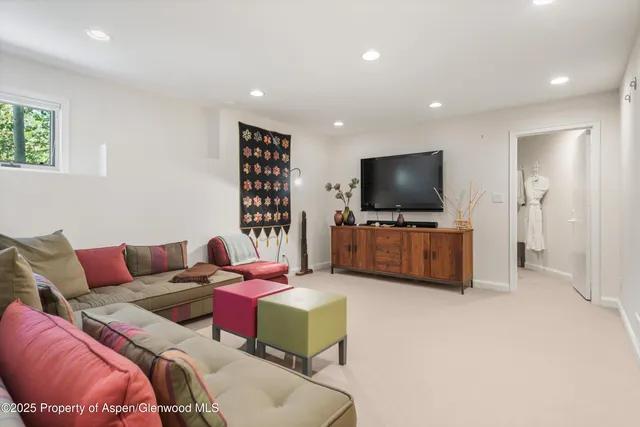 $75,000 | 1115 Ute Avenue, Aspen, CO 81611