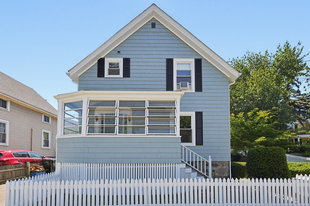 210 Pleasant Street Marblehead, MA 01945 - Photo 3 of 37