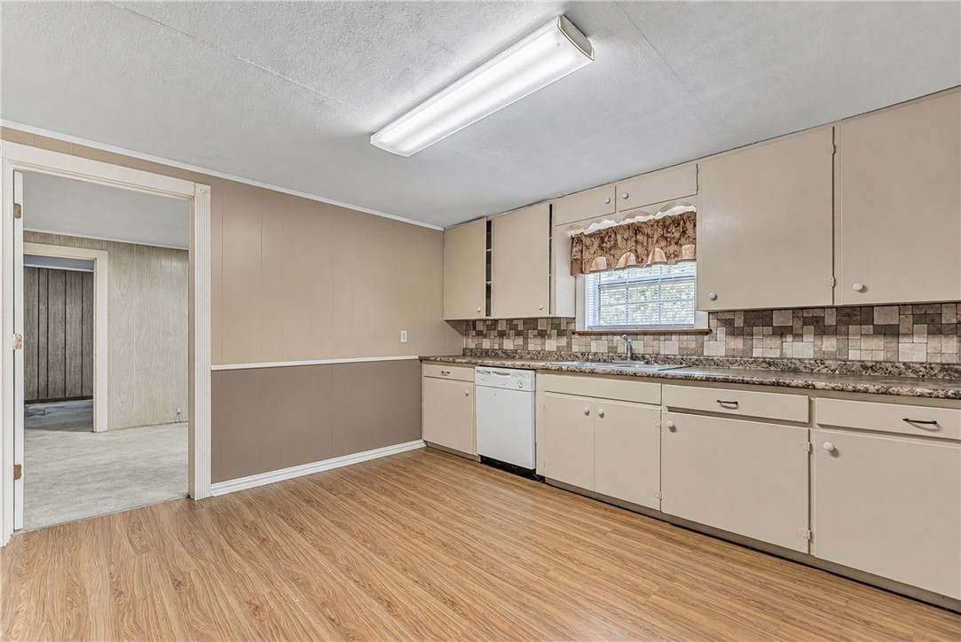 107 Sulphur Springs Road Bryan, TX 77801 - Photo 16 of 23 Gallery Image 16