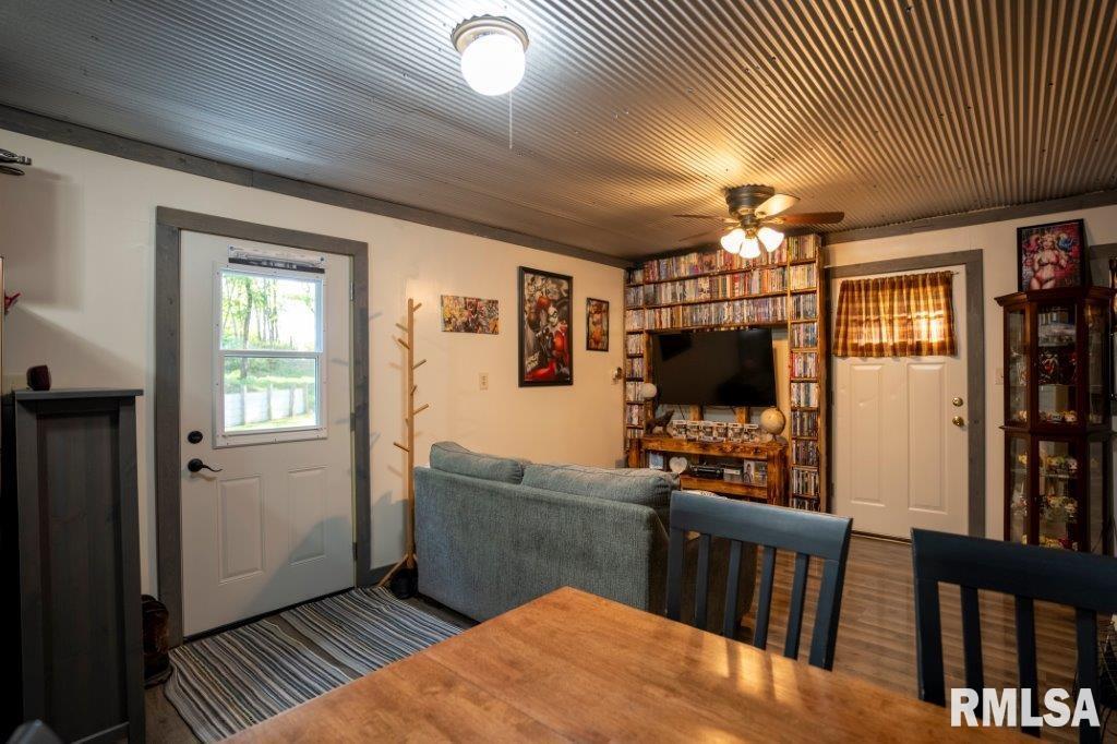 757 Witwer Road Winchester, IL 62694 - Photo 8 of 60