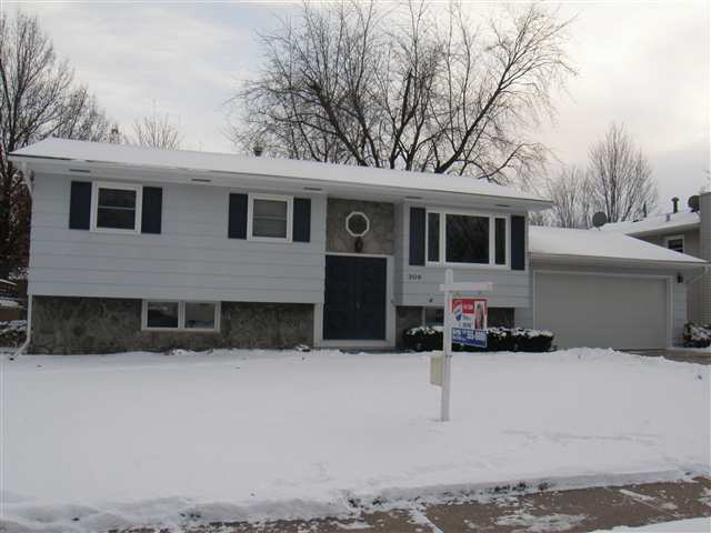 309 West Spring Street Eldridge, IA 52748 - Photo 1 of 5 Gallery Image 1