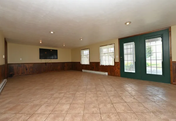$299,900 | 1199 North Main Street, Kewanna, IN 46939