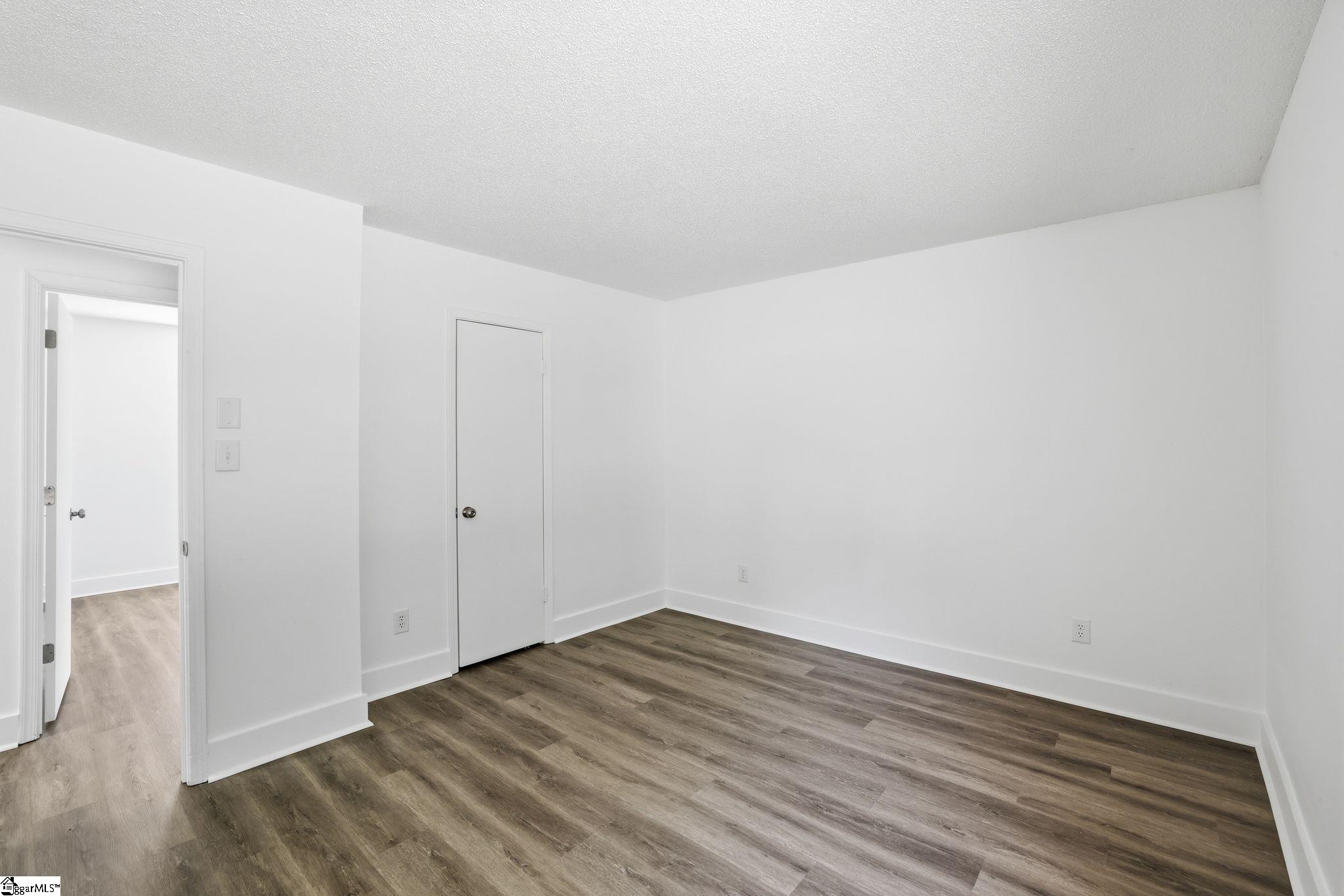388 Vanderbilt Road Spartanburg, SC 29301 - Photo 26 of 34