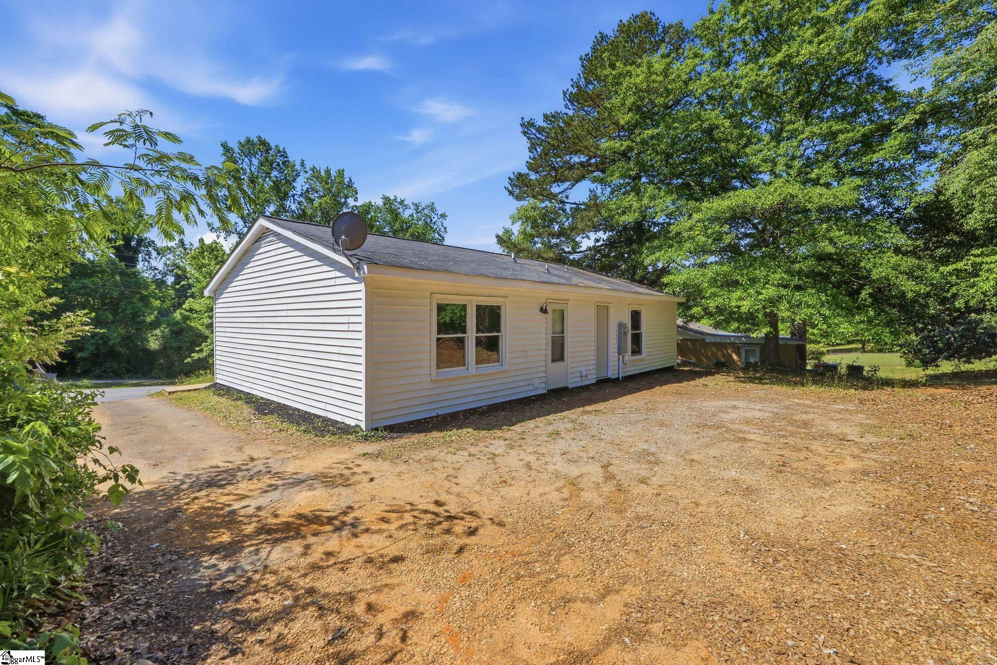 388 Vanderbilt Road Spartanburg, SC 29301 - Photo 29 of 34