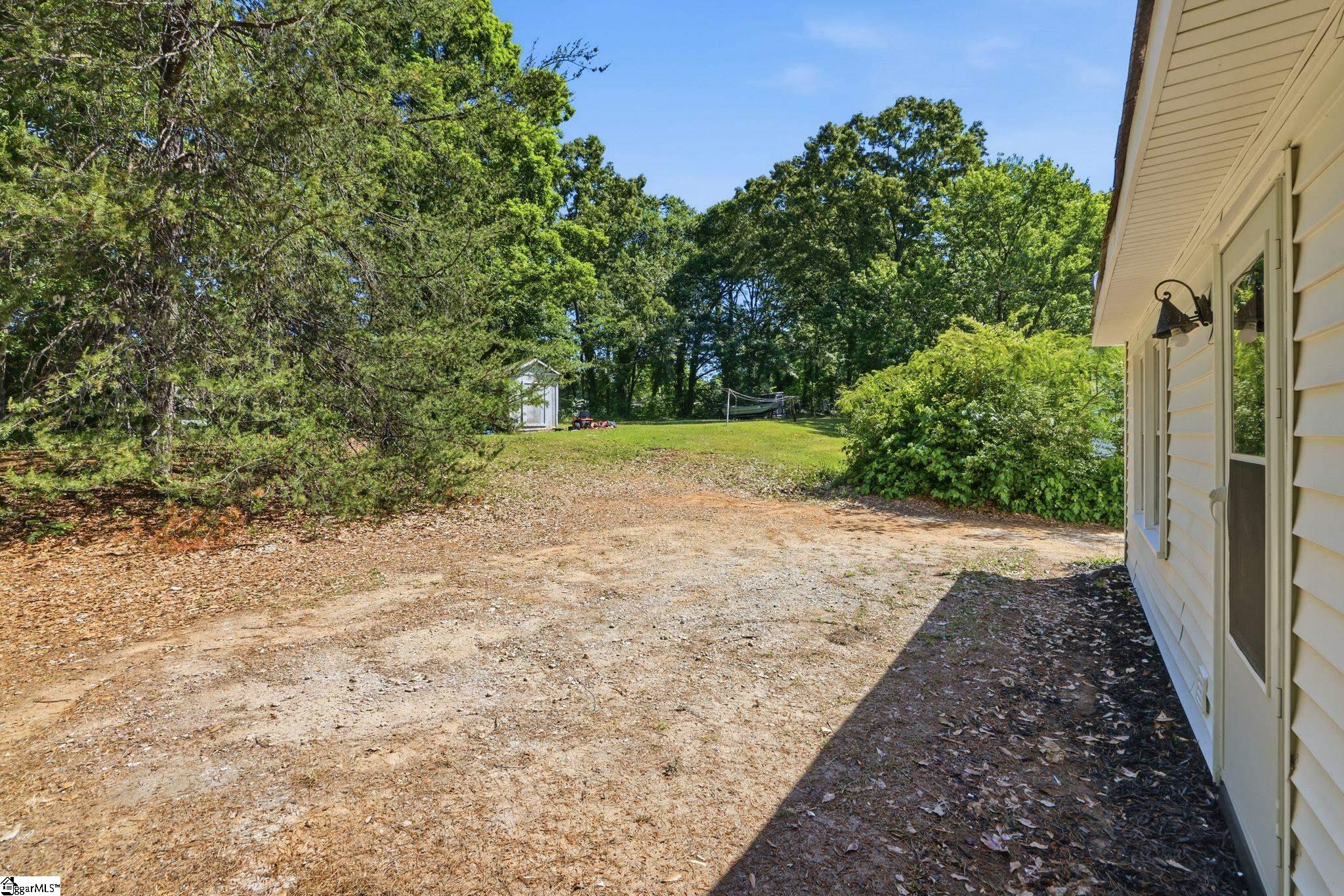 388 Vanderbilt Road Spartanburg, SC 29301 - Photo 30 of 34