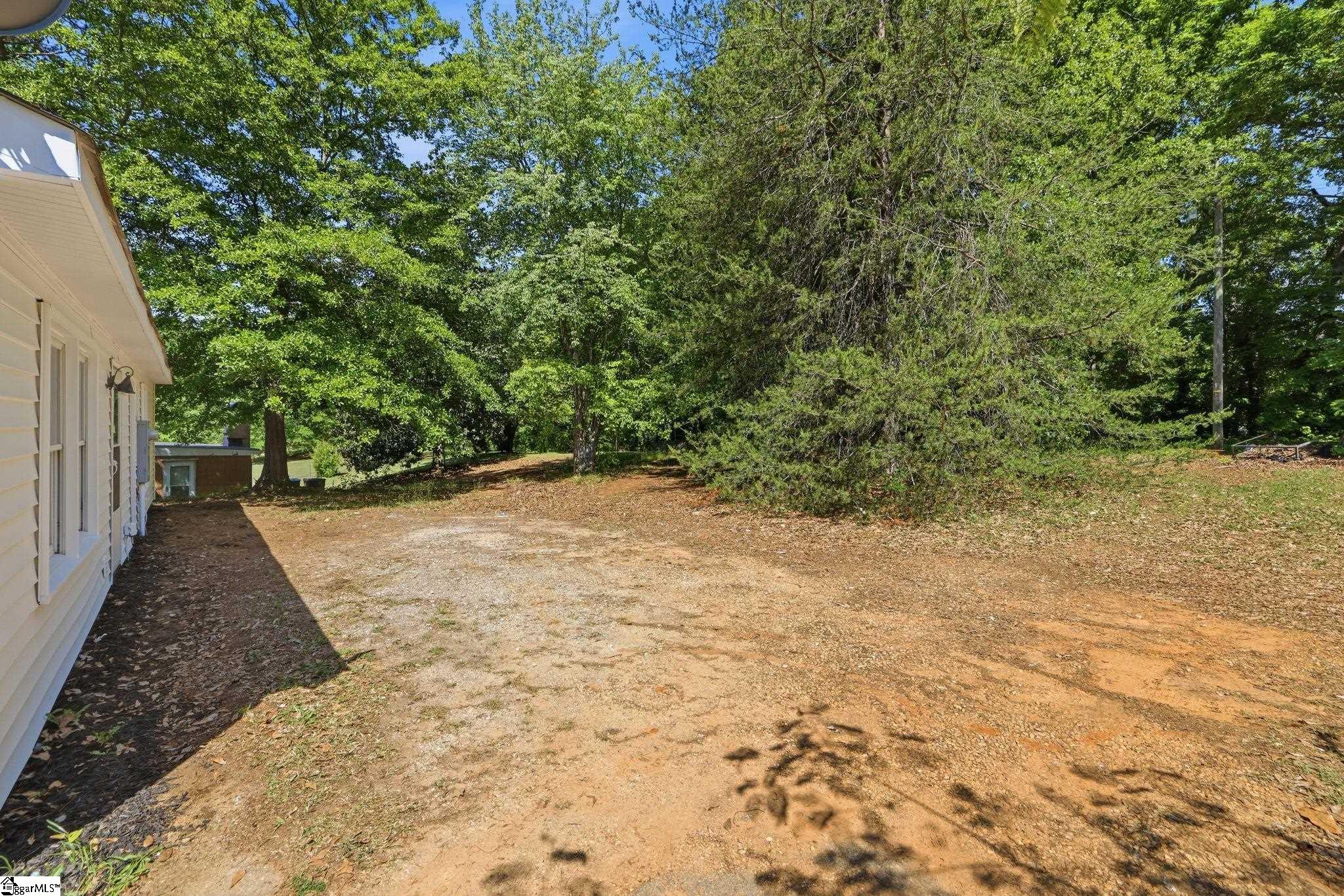 388 Vanderbilt Road Spartanburg, SC 29301 - Photo 32 of 34