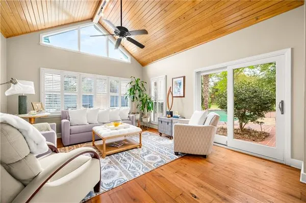 $780,000 | 5721 Courtland Place, Alexandria, LA 71301
