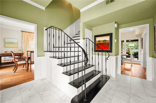 $780,000 | 5721 Courtland Place, Alexandria, LA 71301