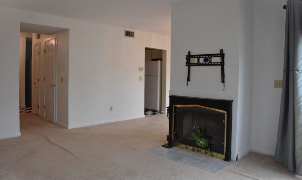 805 Beacon Park Road, Unit 805 Webster, MA 01570 - Photo 12 of 32 Gallery Image 12