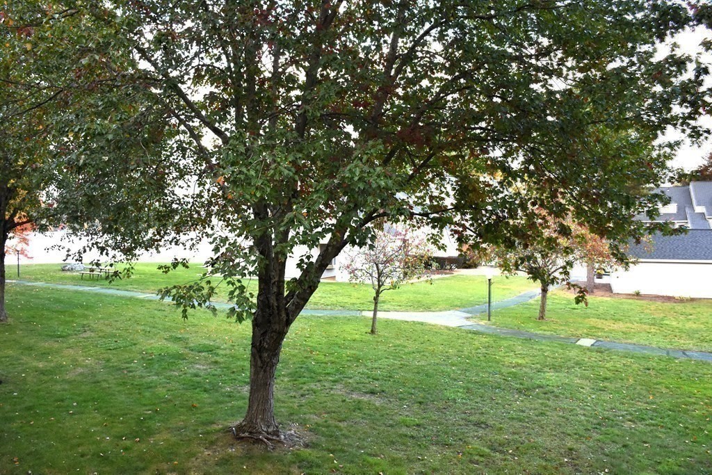 805 Beacon Park Road, Unit 805 Webster, MA 01570 - Photo 24 of 32 Gallery Image 24