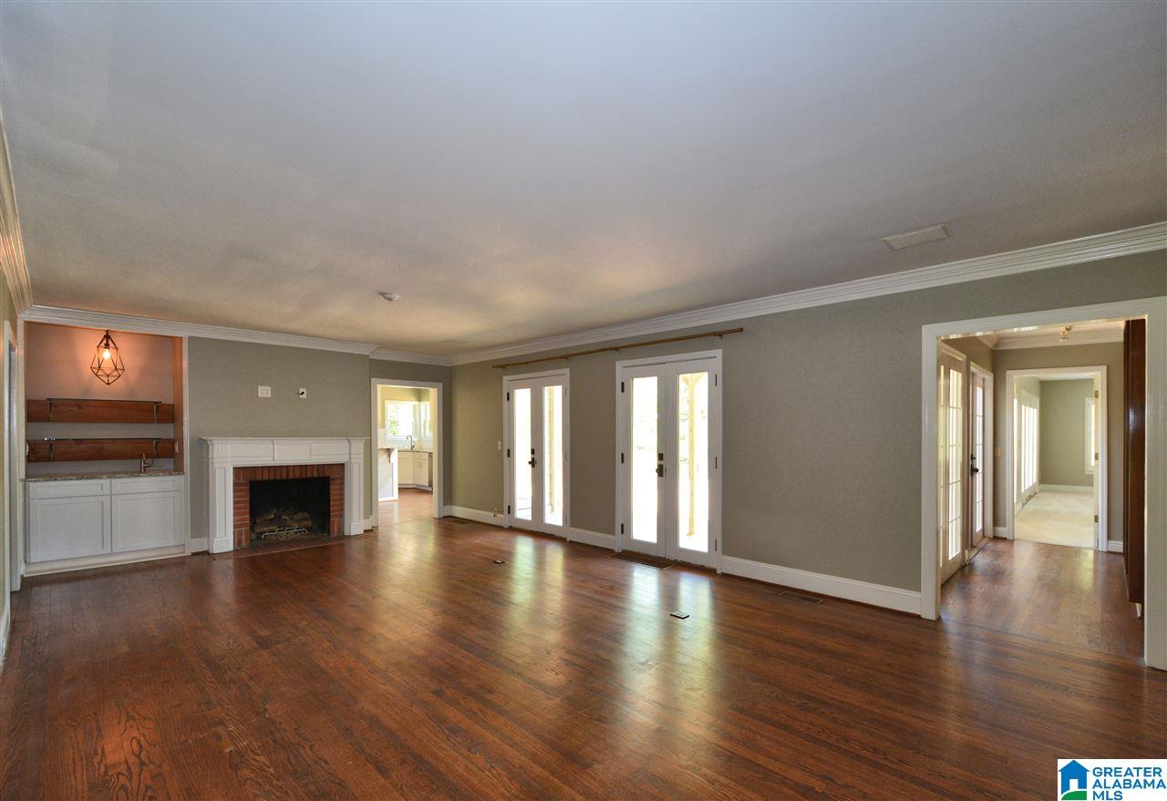 4217 Caldwell Mill Road Birmingham, AL 35243 - Photo 16 of 50