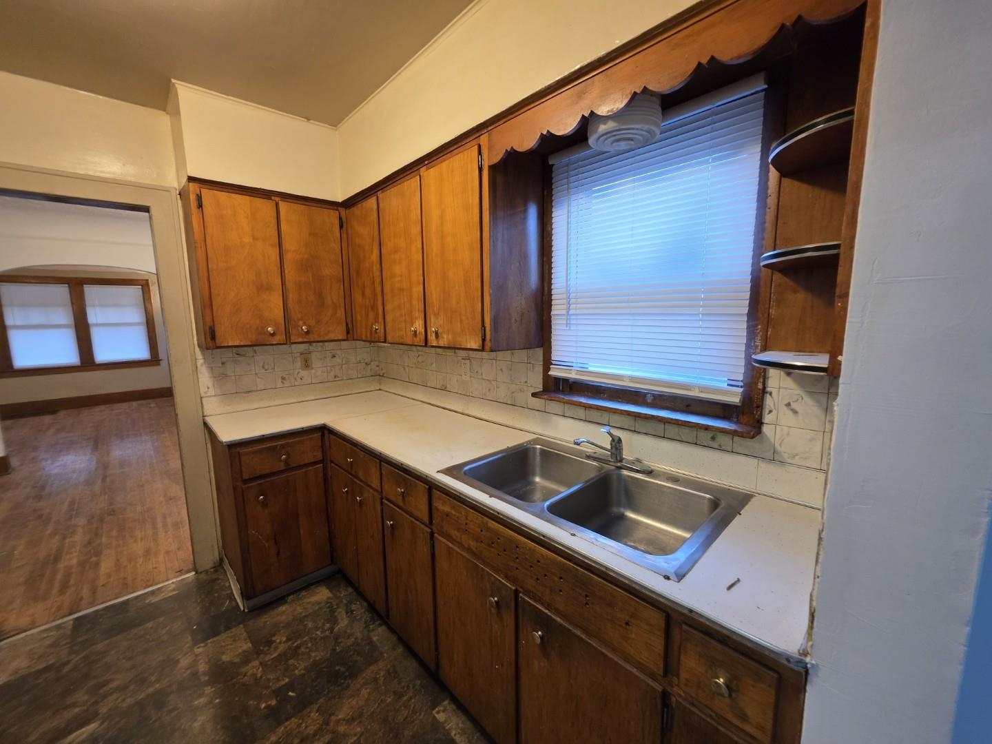 3232 Ruckle Street Saginaw, MI 48601 - Photo 9 of 40 Gallery Image 9