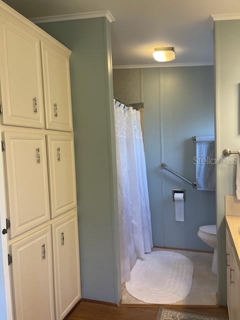 42 Seminole Path Wildwood, FL 34785 - Photo 17 of 59 a bathroom with a sink and toilet