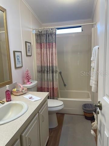 42 Seminole Path Wildwood, FL 34785 - Photo 23 of 59 a bathroom with a sink toilet and shower