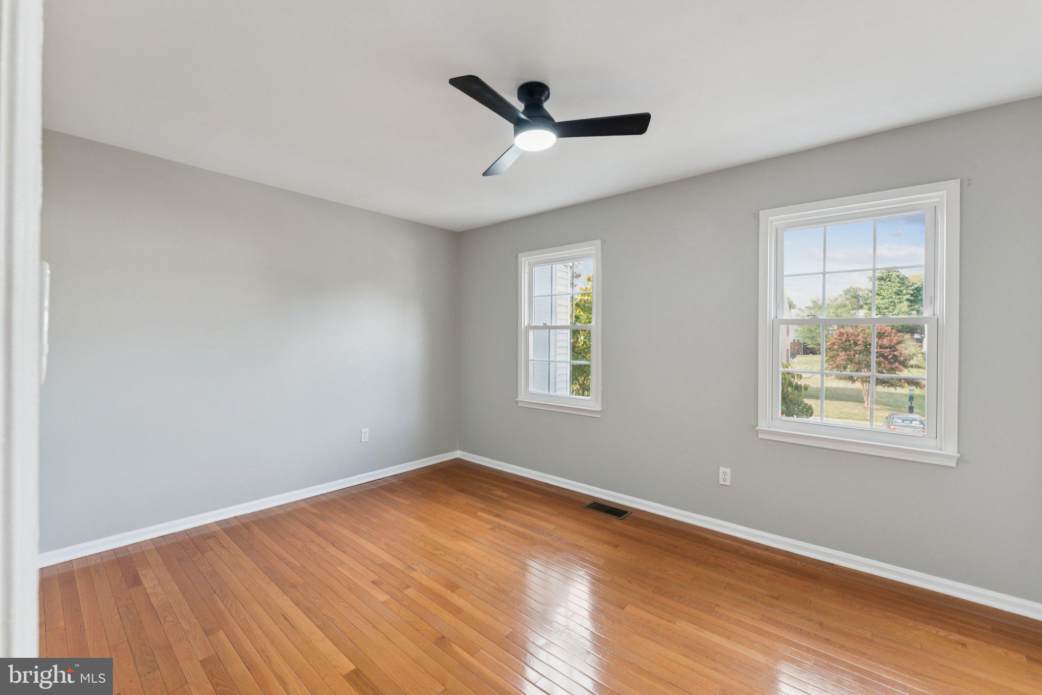 14459 Golden Oak Road Centreville, VA 20121 - Photo 18 of 21