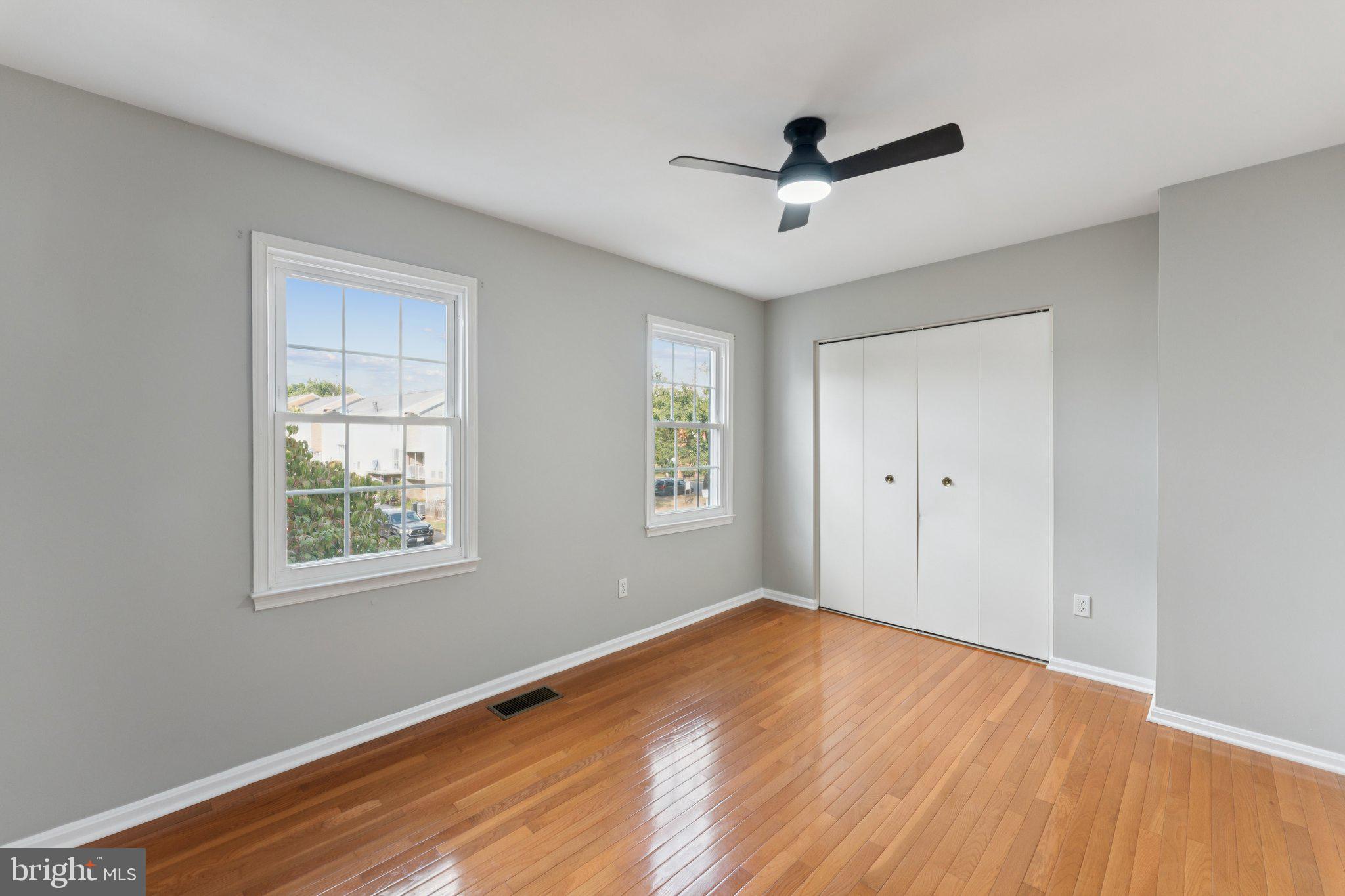 14459 Golden Oak Road Centreville, VA 20121 - Photo 19 of 21