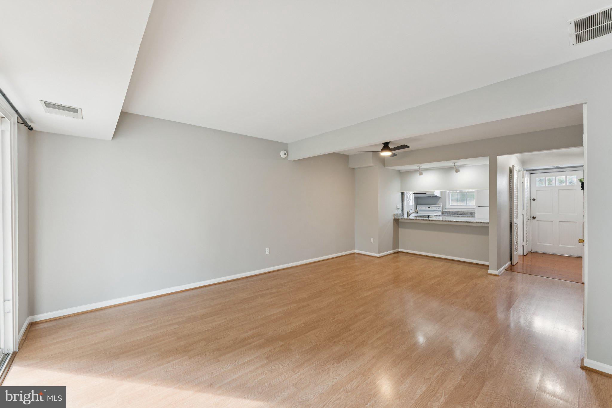 14459 Golden Oak Road Centreville, VA 20121 - Photo 10 of 21