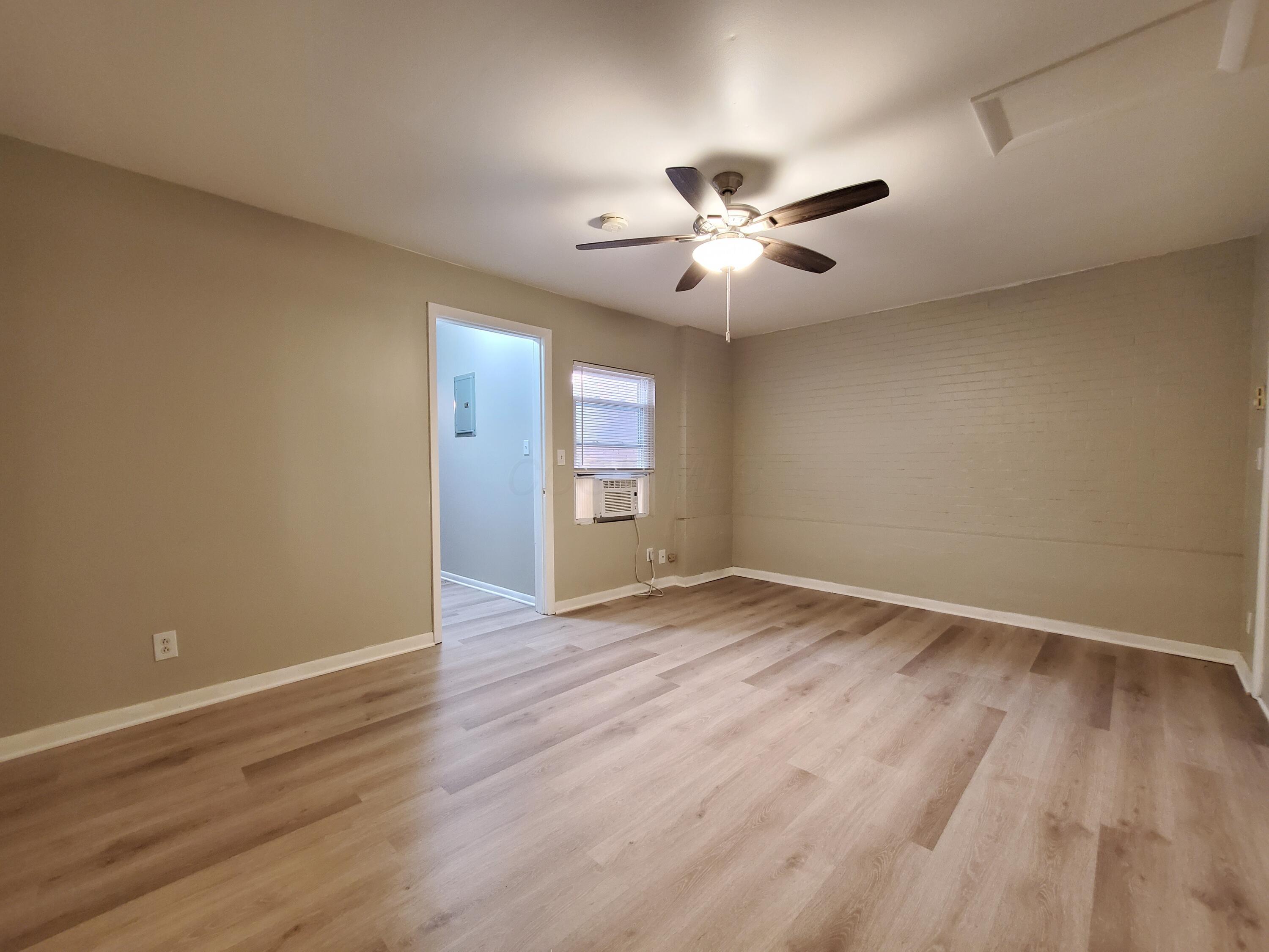 67 East High Street London, OH 43140 - Photo 6 of 8