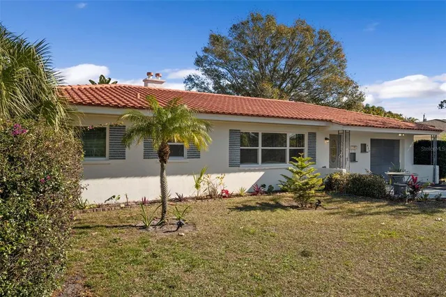 $649,000 | 610 Palm Avenue, Belleair, FL 33756
