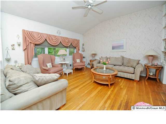 835 Hyson Road Jackson, NJ 08527 - Photo 2 of 3 Additional Photo