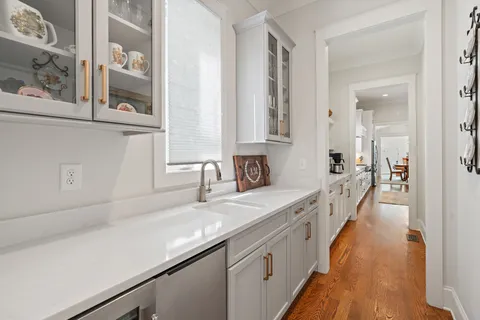 $1,899,000 | 2006 A Overhill Drive, Nashville, TN 37215