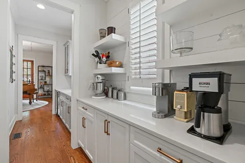 $1,899,000 | 2006 A Overhill Drive, Nashville, TN 37215