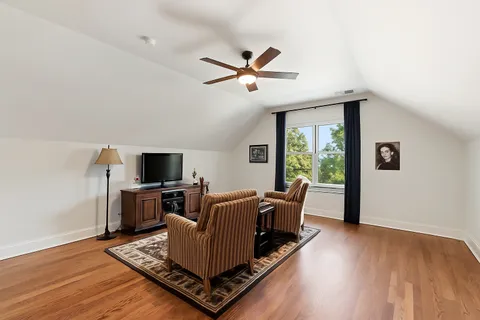 $1,899,000 | 2006 A Overhill Drive, Nashville, TN 37215