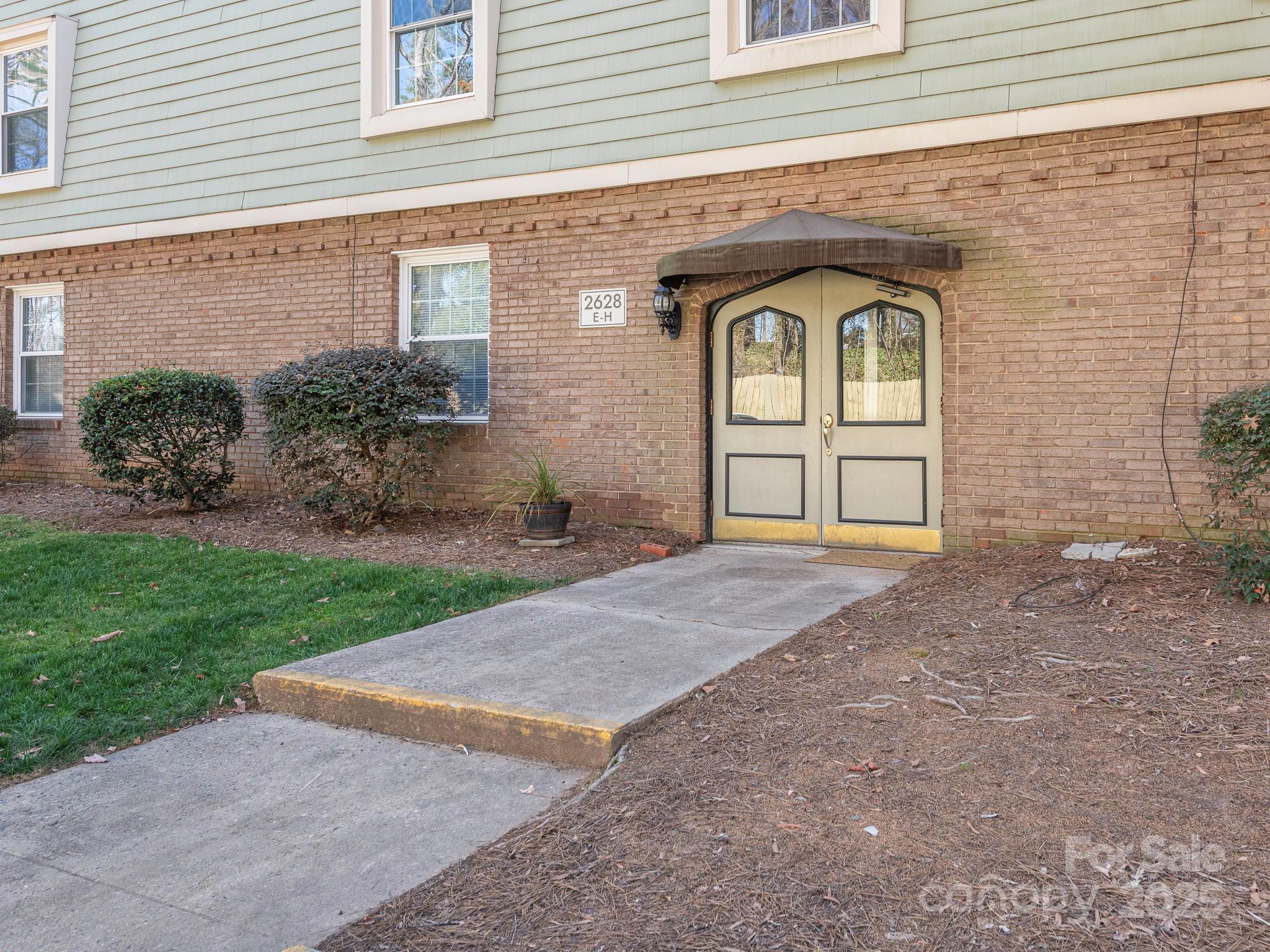 2628 Park Road, Unit F Charlotte, NC 28209 - Photo 38 of 39 Gallery Image 38