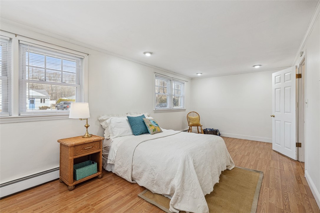 6 Rosedale Avenue Barrington, RI 02806 - Photo 8 of 24