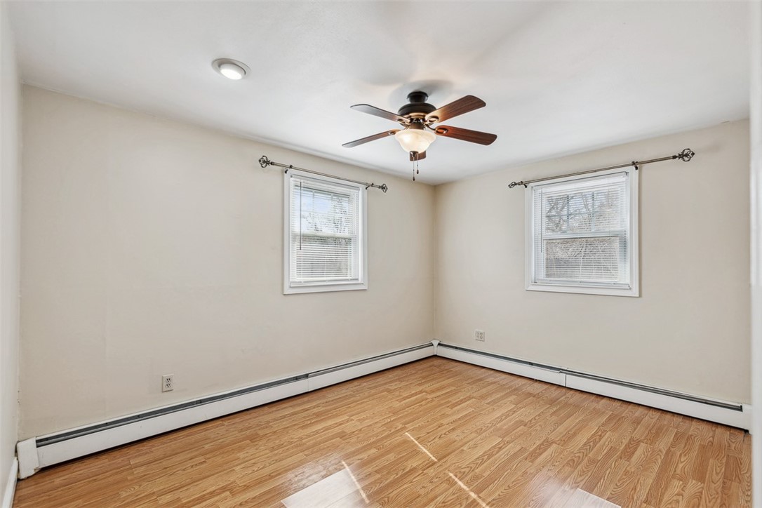 6 Rosedale Avenue Barrington, RI 02806 - Photo 9 of 24