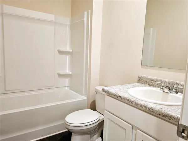 $2,300 | 274 Walnut Grv Way, Pendergrass, GA 30567