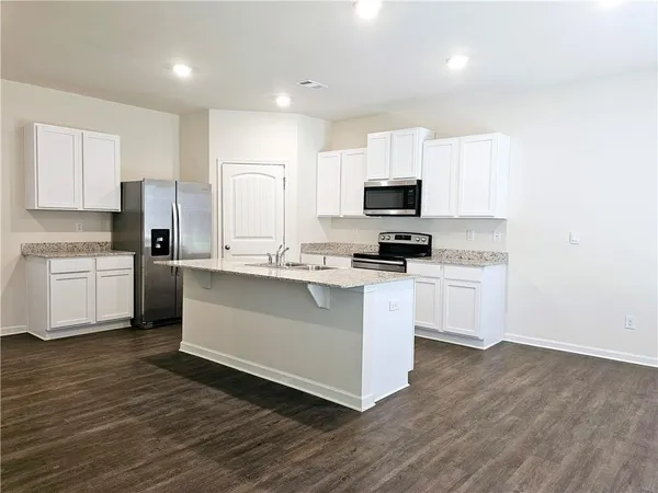 $2,300 | 274 Walnut Grv Way, Pendergrass, GA 30567
