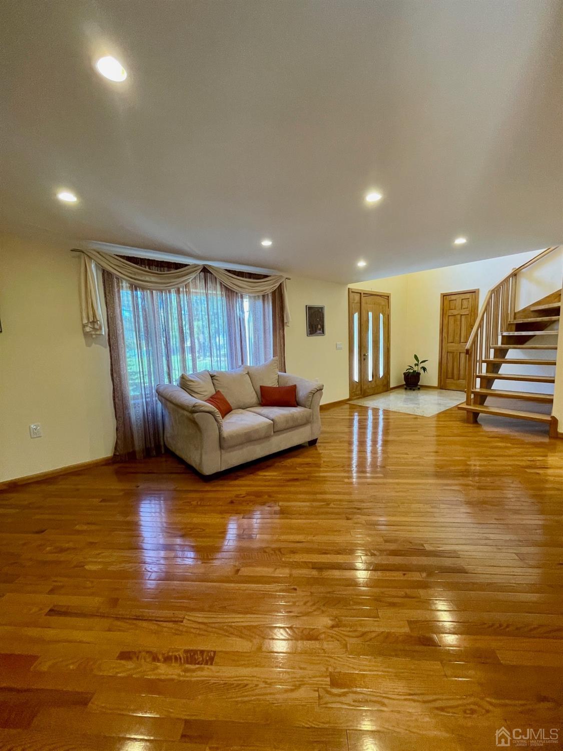 10 Sand Road East Brunswick, NJ 08850 - Photo 5 of 49 Gallery Image 5