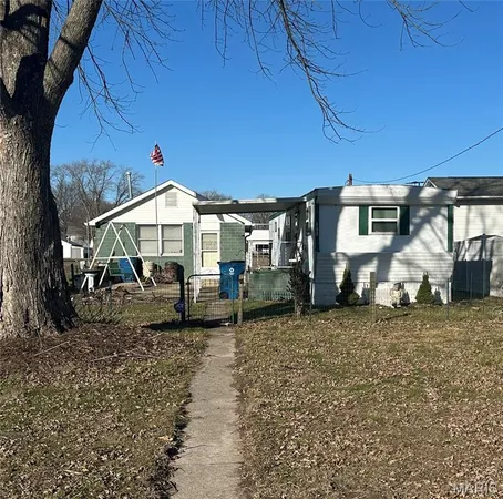$89,700 | 408 East 2nd Street, St. Jacob, IL 62281