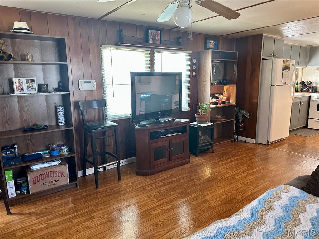 408 East 2nd Street St. Jacob, IL 62281 - Photo 4 of 24