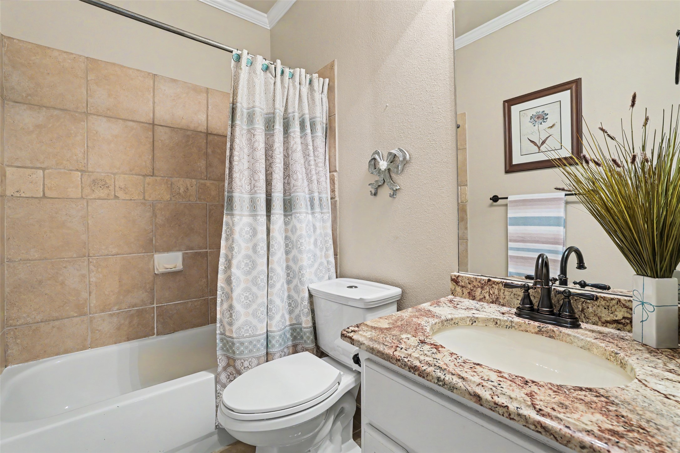 1950 County Road 245 Georgetown, TX 78633 - Photo 30 of 39 Guest Bathroom